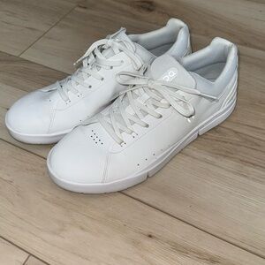 On “The Roger” Advantage. Casual tennis shoe. White. Size 13